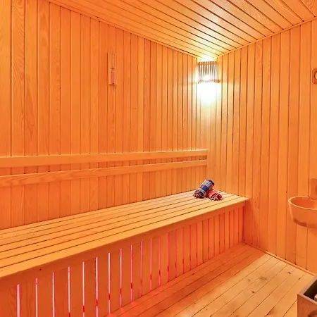 Luxury With Private Pool, Sea Views, And Sauna *