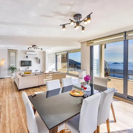 Luxury With Private Pool, Sea Views, And Sauna 빌라 카스